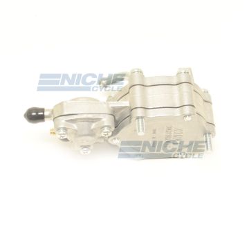 NEW - FUEL PUMP DF52-82 
